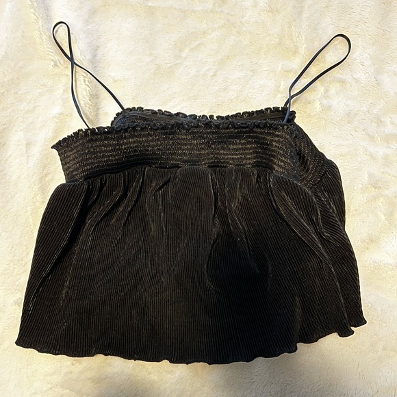 Urban outfitters cropped black top - Picture 1 of 1